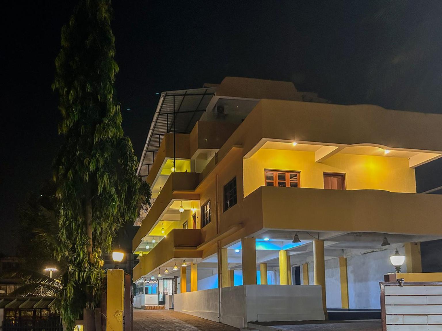 La Costa Residency Hotel Anjuna Exterior foto