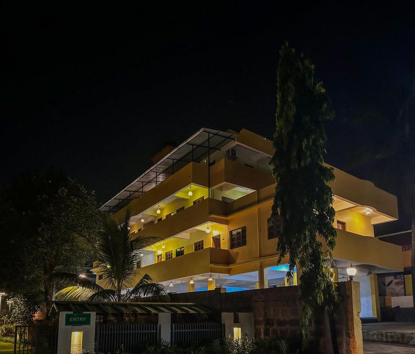 La Costa Residency Hotel Anjuna Exterior foto
